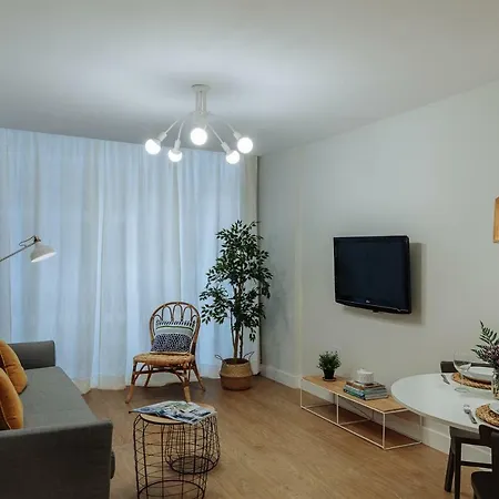 Mya General Vives Apartment